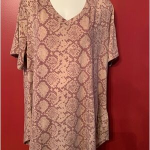 Lularoe Iris Top, Size XL, Tan & Brown print